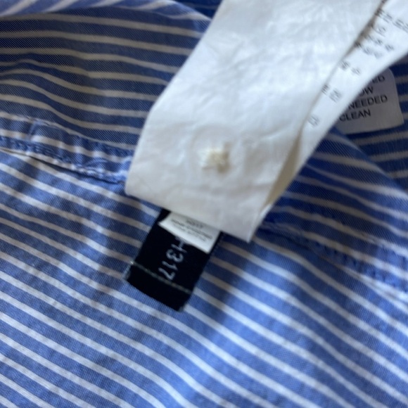 Broome Street - Kate Spade blue& white pinstripe button down - size XL - Picture 9 of 10